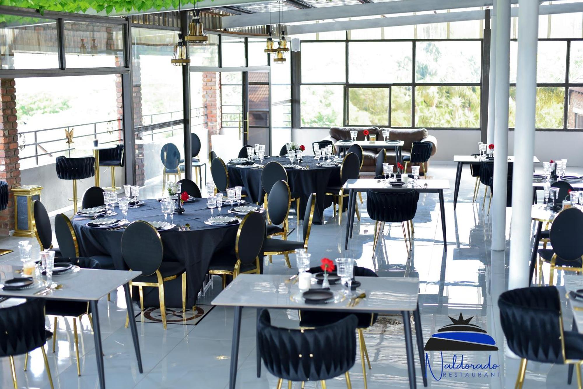 Naldorado Executive Villa 넬스프리트 외부 사진