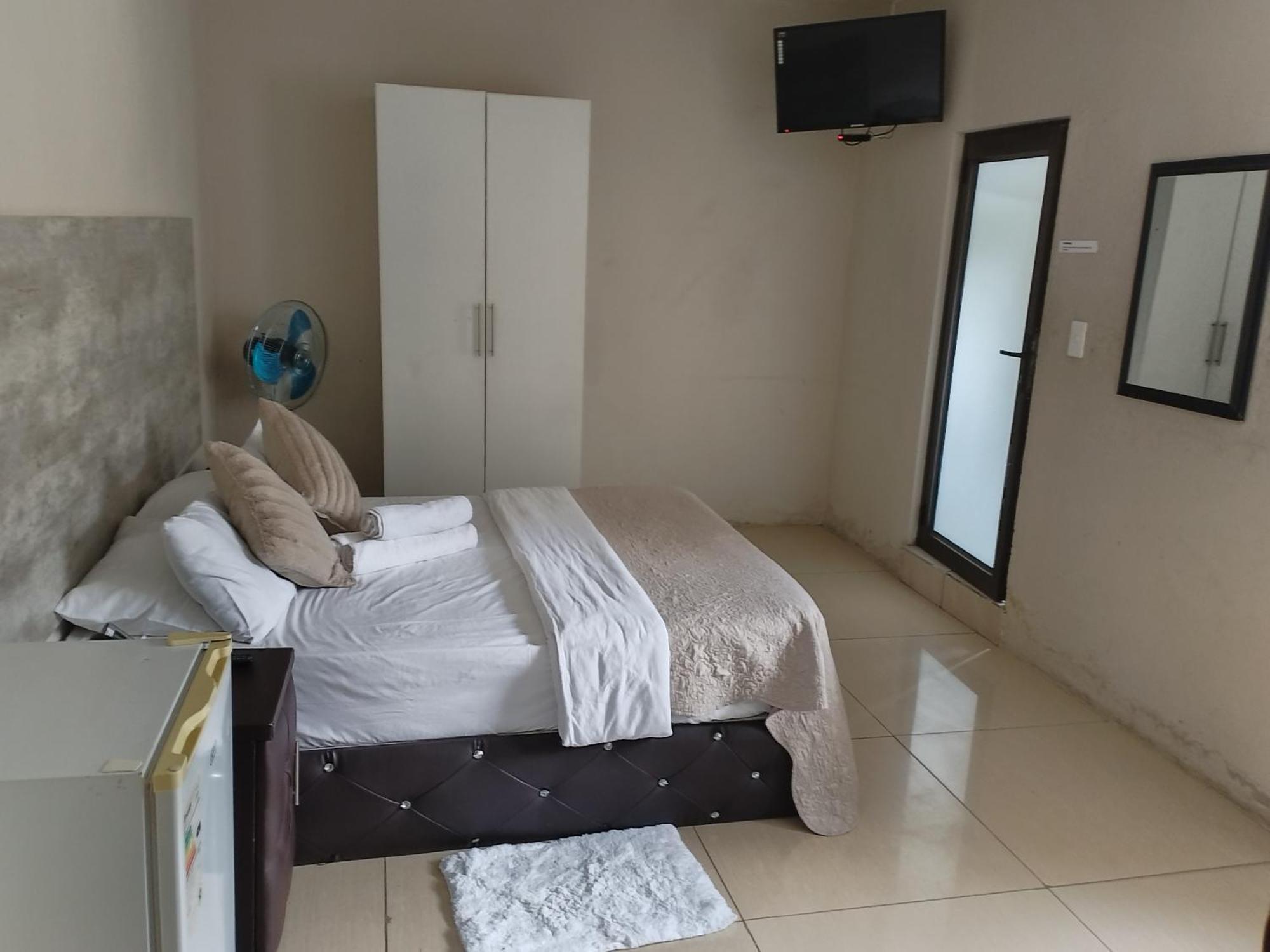 Naldorado Executive Villa 넬스프리트 외부 사진