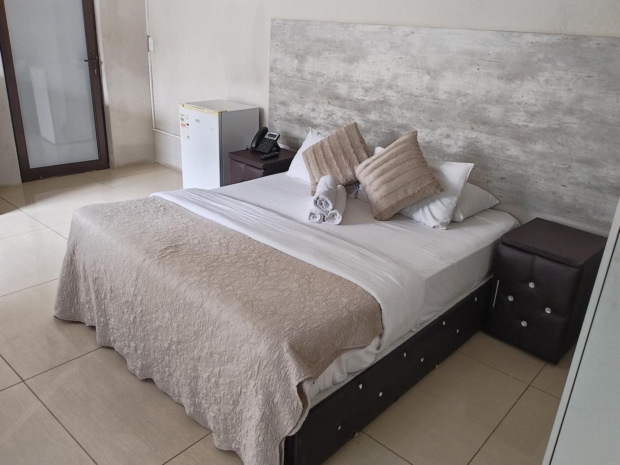Naldorado Executive Villa 넬스프리트 외부 사진